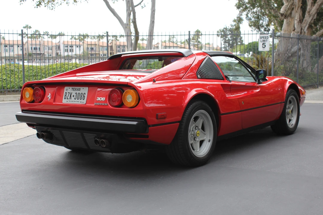1985 Ferrari 308 GTS QV - Image 19 of 31