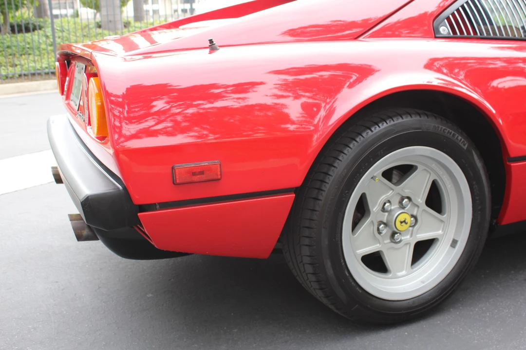 1985 Ferrari 308 GTS QV - Image 22 of 31