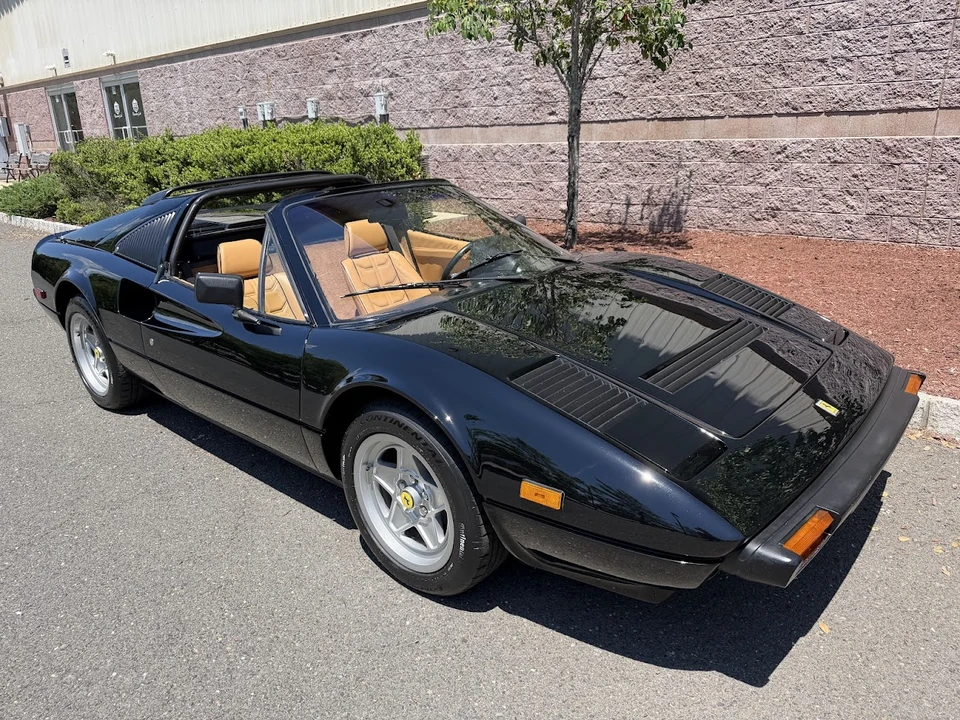 1985 Ferrari 308 GTS QV - Image 11 of 31
