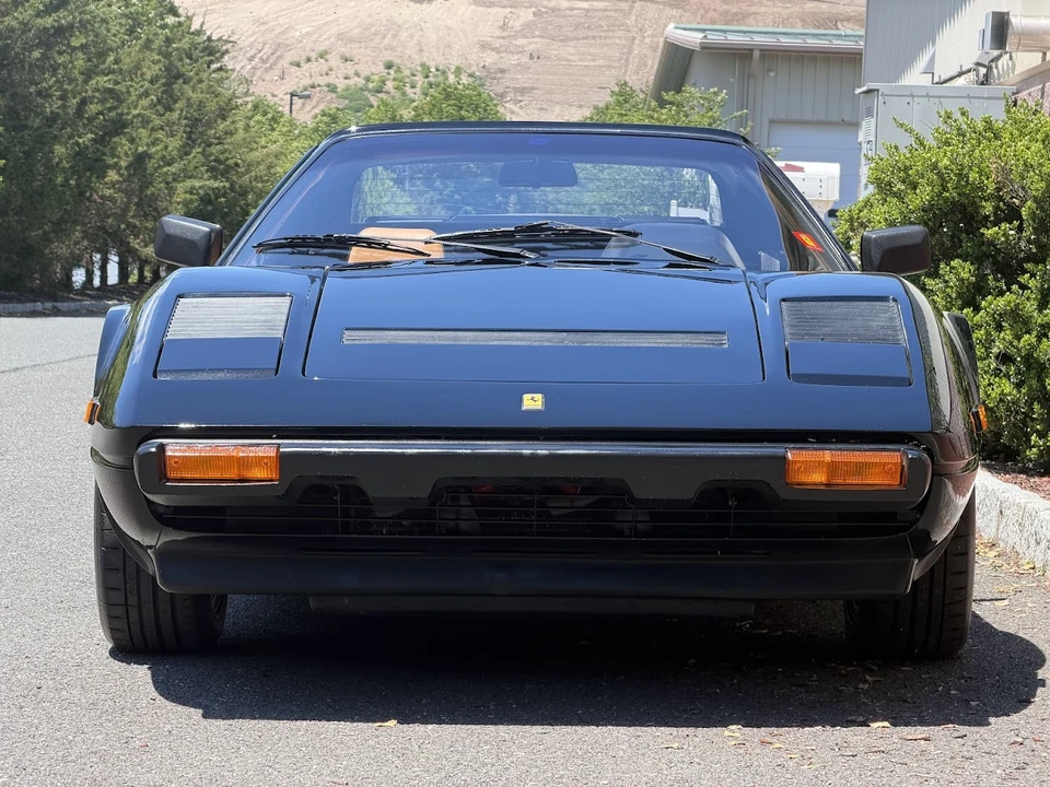 1985 Ferrari 308 GTS QV - Image 10 of 31