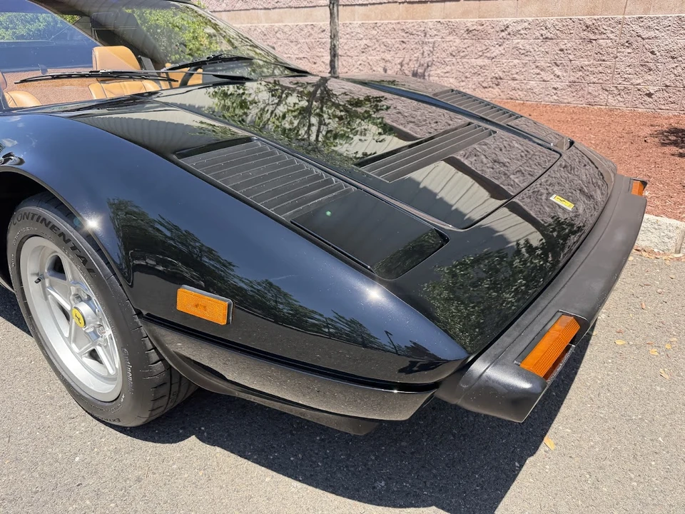 1985 Ferrari 308 GTS QV - Image 27 of 31