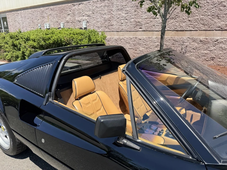 1985 Ferrari 308 GTS QV - Image 30 of 31