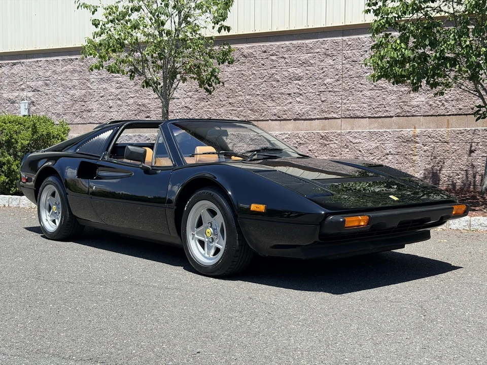 1985 Ferrari 308 GTS QV - Image 15 of 31