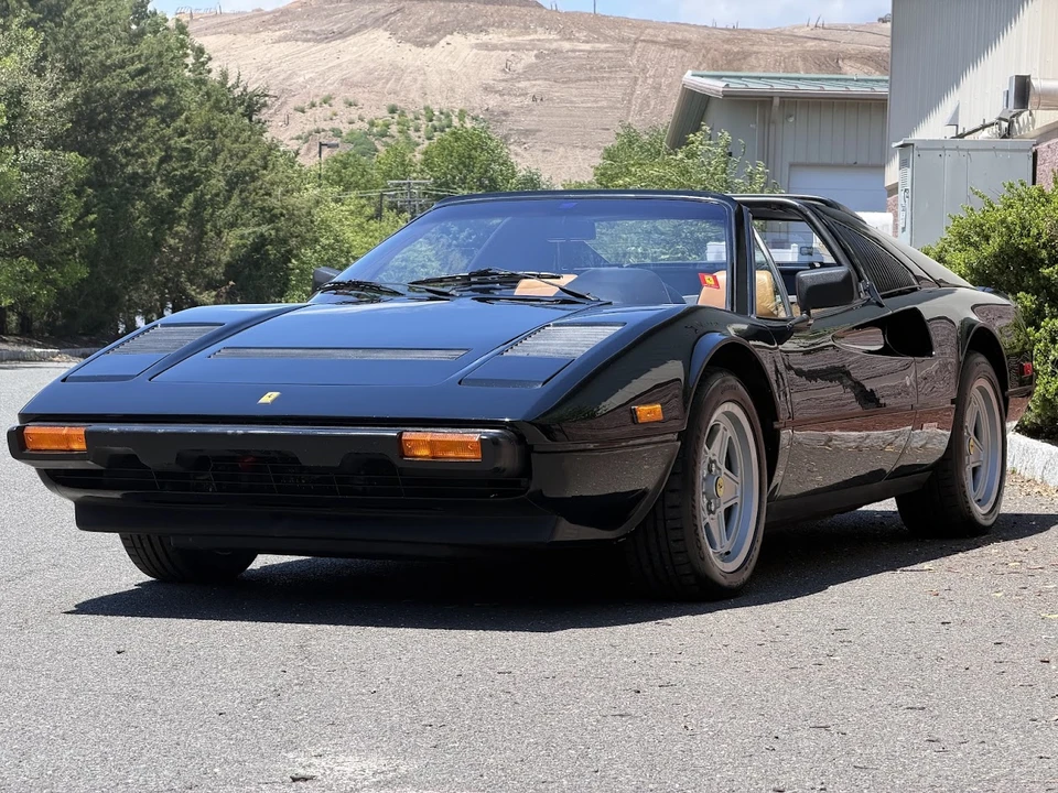 1985 Ferrari 308 GTS QV - Image 9 of 31