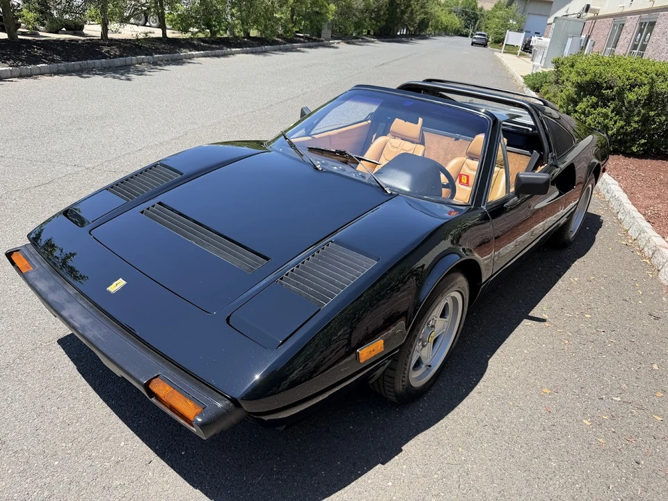 1985 Ferrari 308 GTS QV - Image 5 of 31