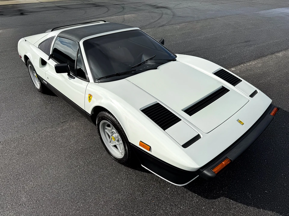 1985 Ferrari 308 GTS QV - Image 14 of 31