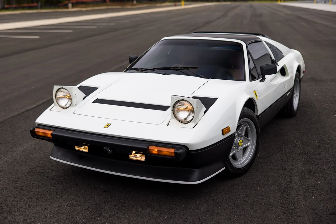 1985 Ferrari 308 GTS QV - Image 3 of 31