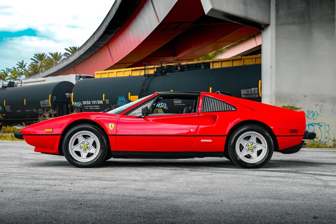 1985 Ferrari 308 GTS QV - Image 3 of 31