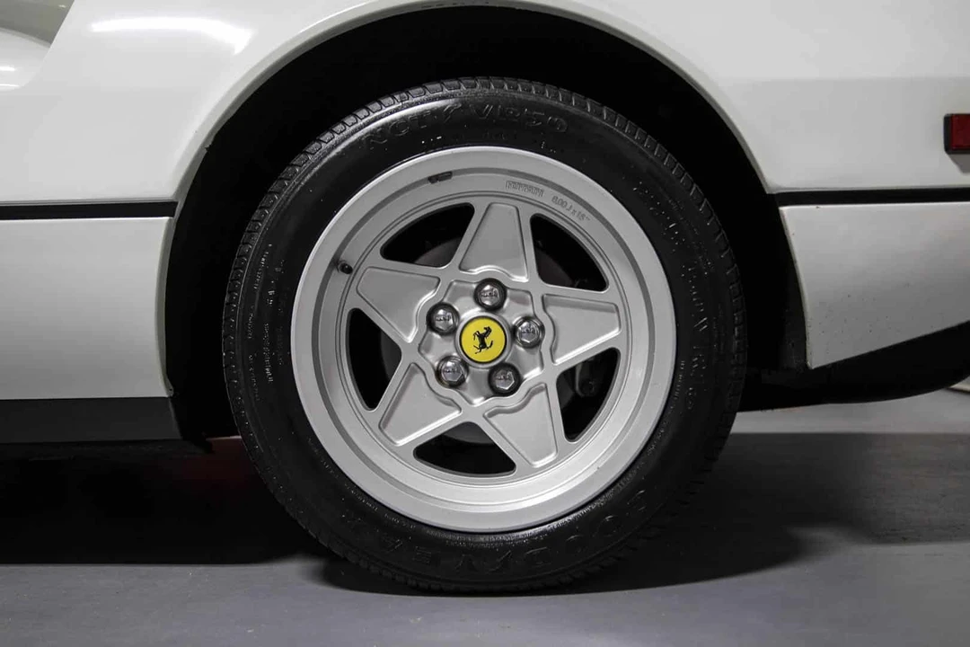 1985 Ferrari 308 GTS QV - Image 15 of 31