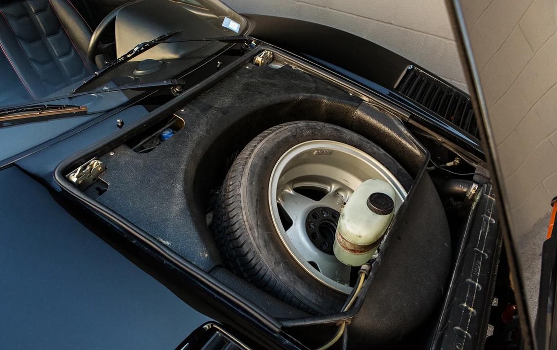 1985 Ferrari 308 GTS QV - Image 28 of 31