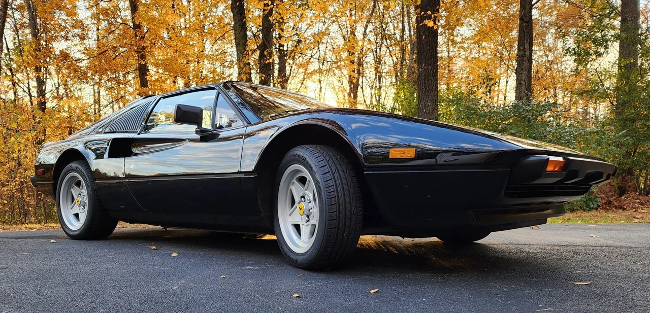 1985 Ferrari 308 GTS QV - Image 28 of 31