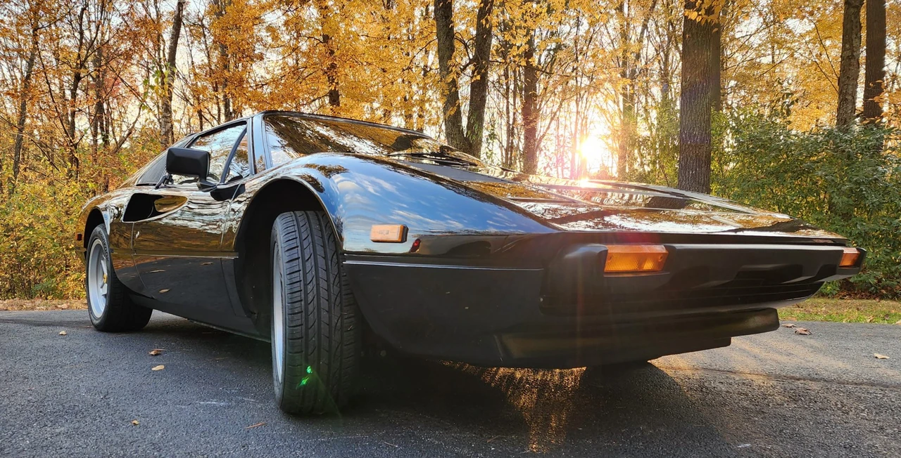 1985 Ferrari 308 GTS QV - Image 25 of 31