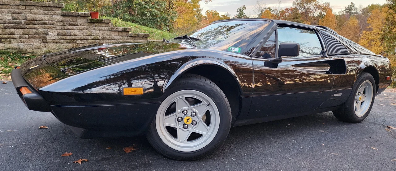 1985 Ferrari 308 GTS QV - Image 6 of 31