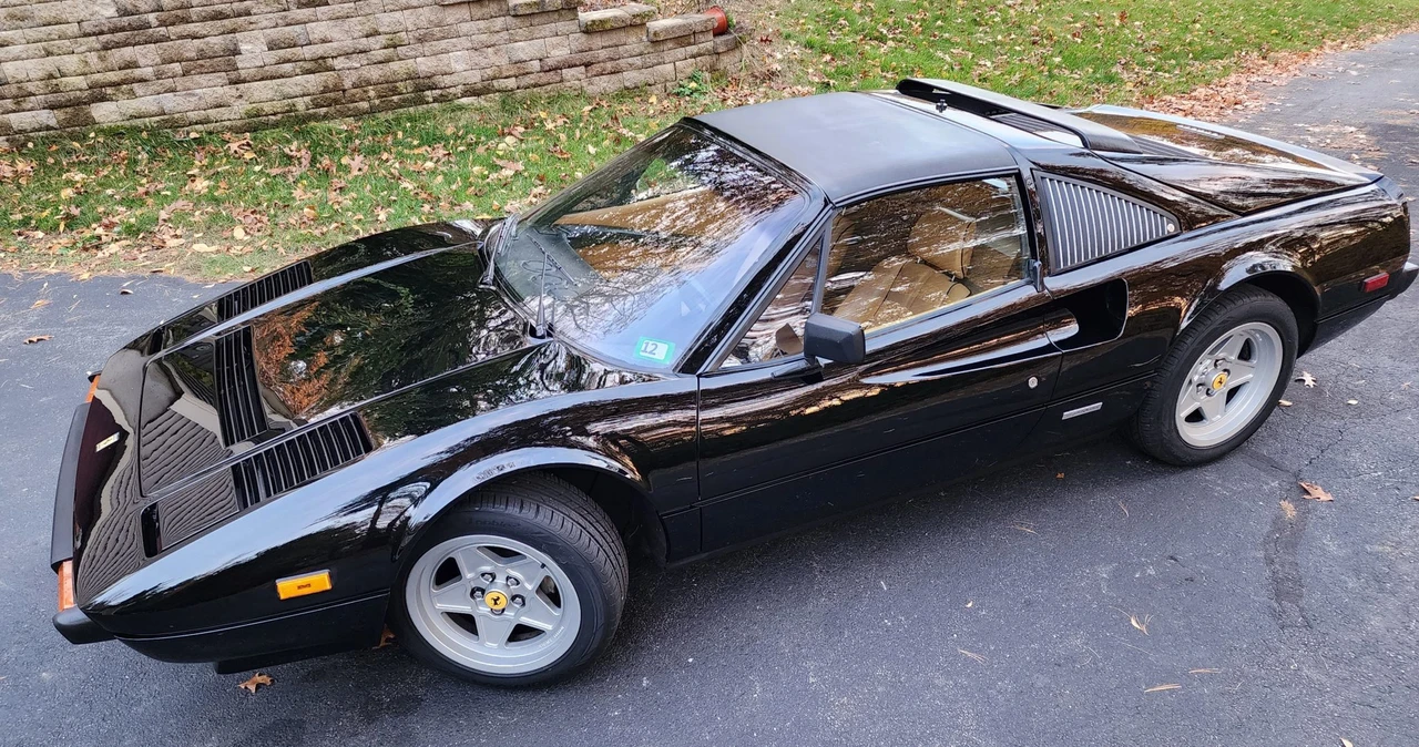 1985 Ferrari 308 GTS QV - Image 5 of 31