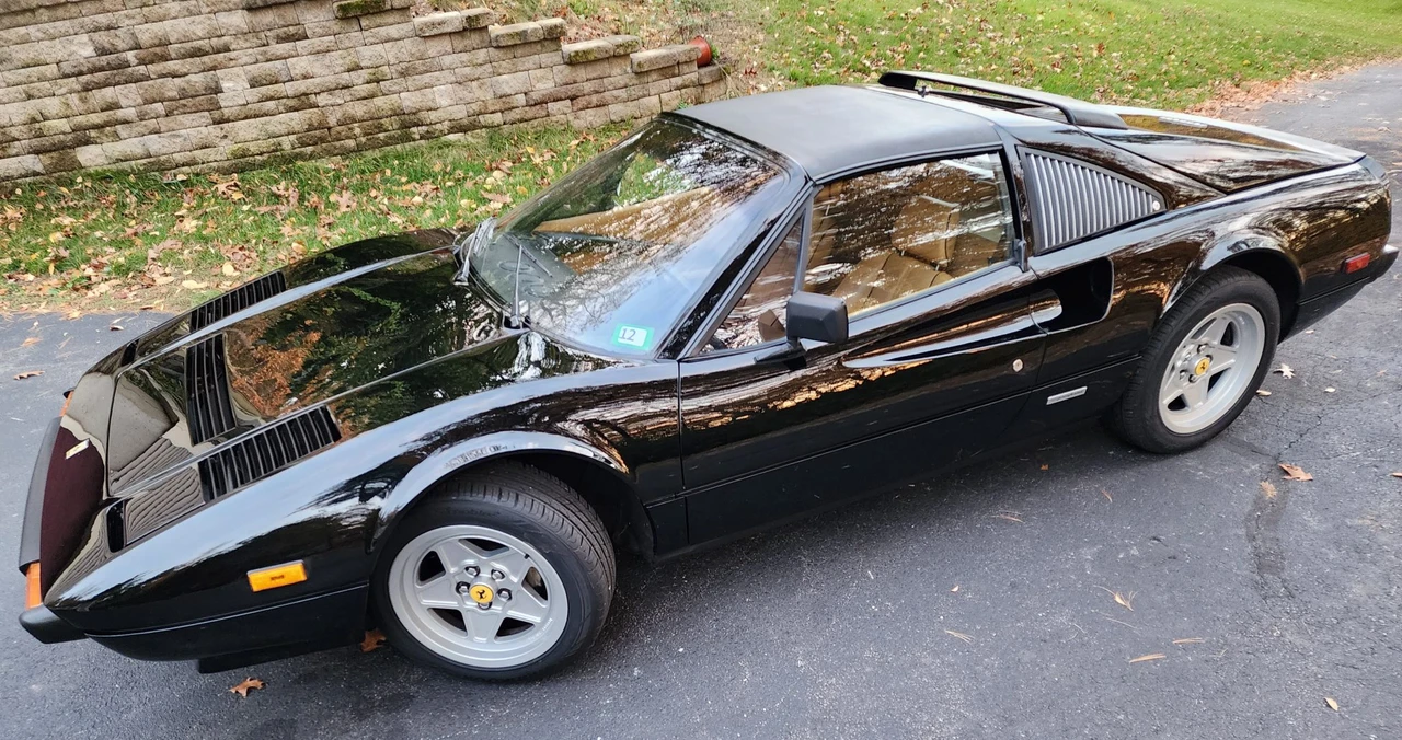 1985 Ferrari 308 GTS QV - Image 4 of 31