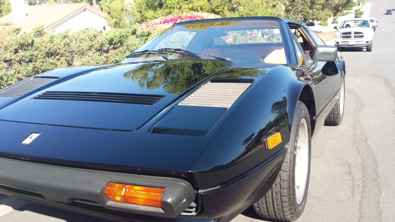 1985 Ferrari 308 GTS QV - Image 28 of 31