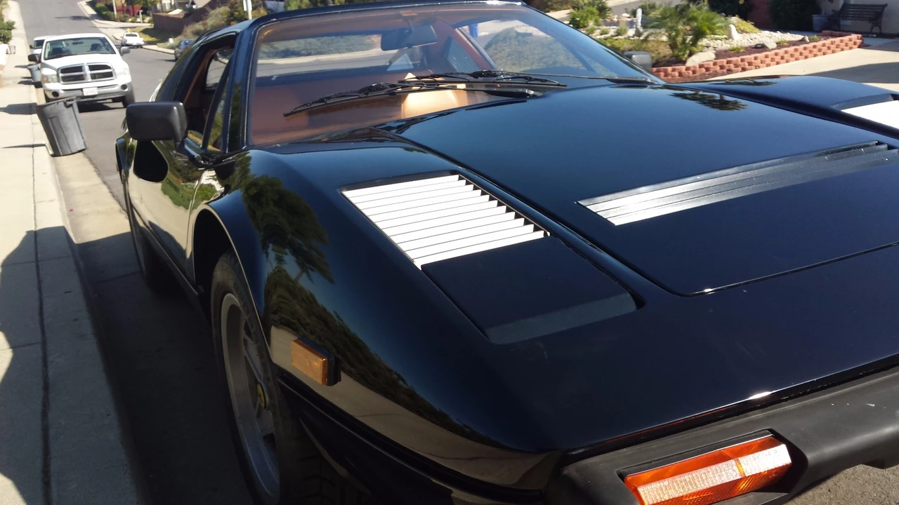 1985 Ferrari 308 GTS QV - Image 25 of 31