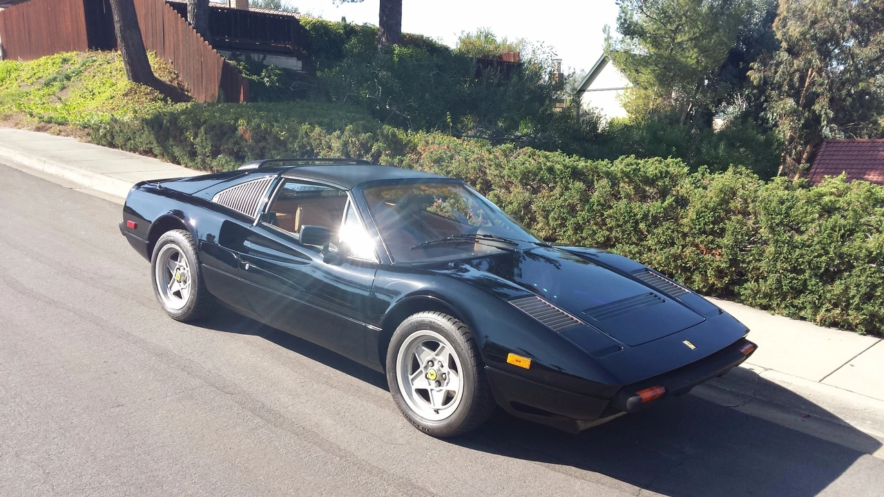 1985 Ferrari 308 GTS QV - Image 16 of 31