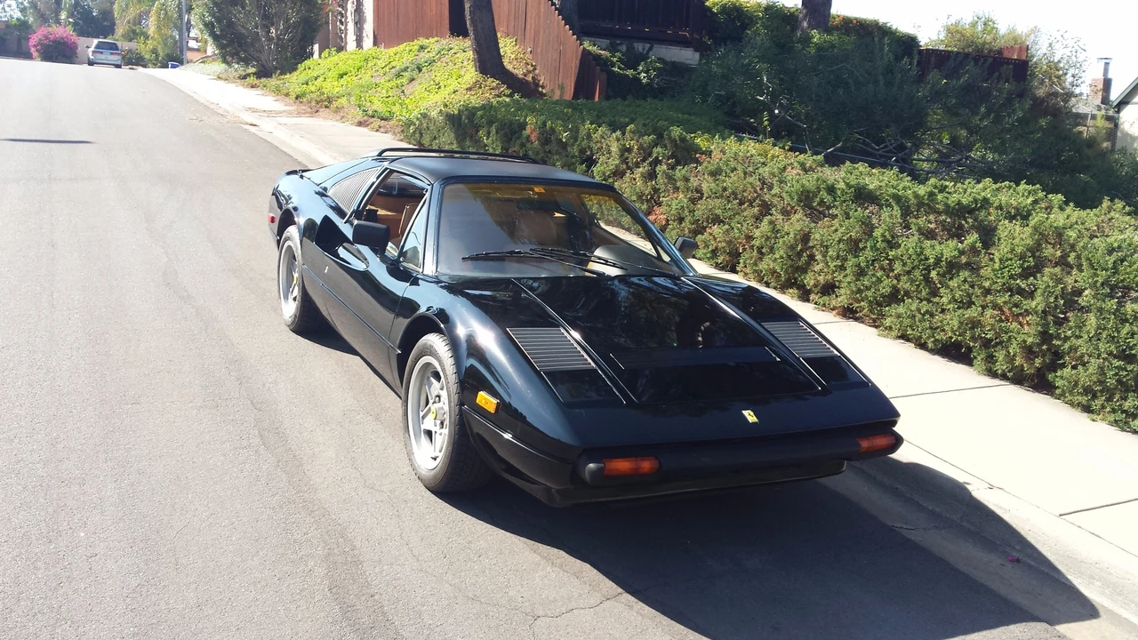 1985 Ferrari 308 GTS QV - Image 17 of 31