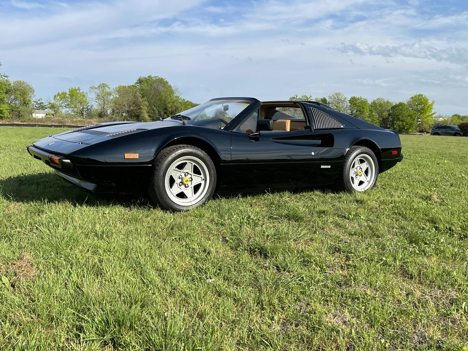 1985 Ferrari 308 GTS QV - Image 3 of 31