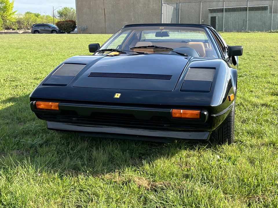 1985 Ferrari 308 GTS QV - Image 15 of 31