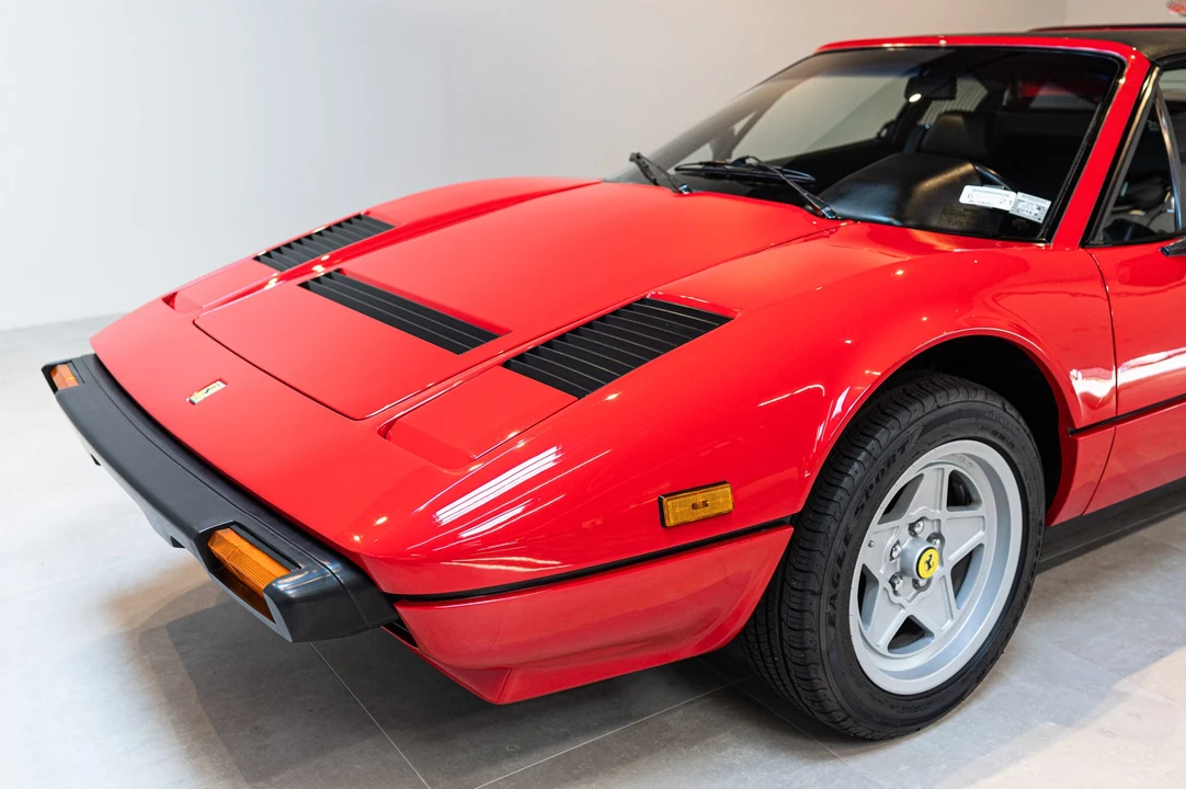 1985 Ferrari 308 GTS QV - Image 29 of 31