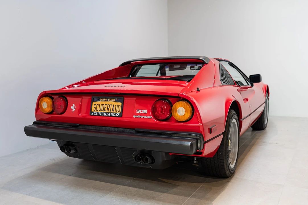 1985 Ferrari 308 GTS QV - Image 8 of 31