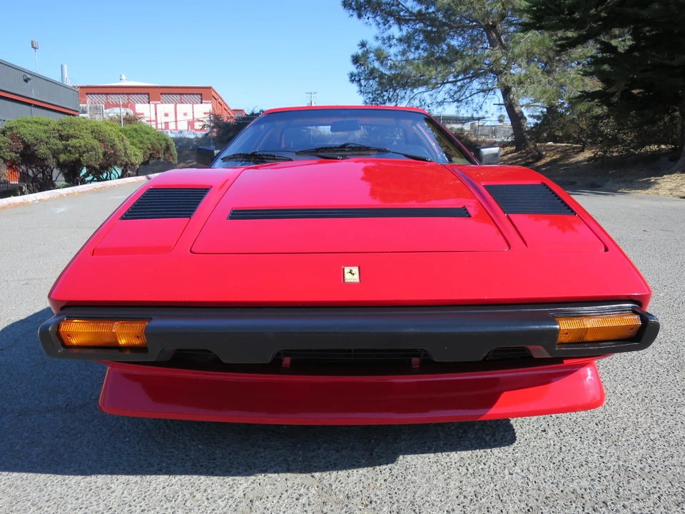 1985 Ferrari 308 GTS QV - Image 17 of 31