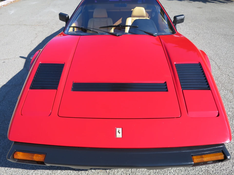 1985 Ferrari 308 GTS QV - Image 24 of 31