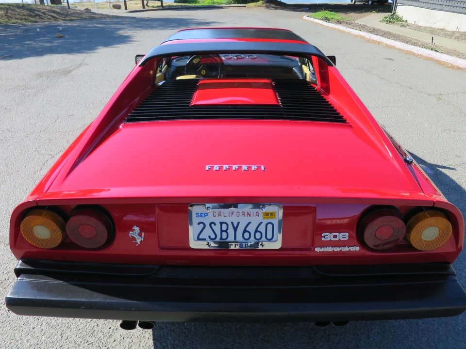 1985 Ferrari 308 GTS QV - Image 27 of 31