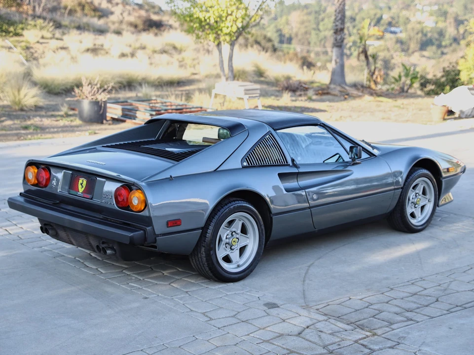1985 Ferrari 308 GTS QV - Image 11 of 31
