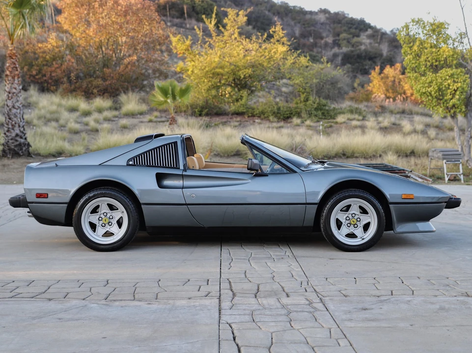 1985 Ferrari 308 GTS QV - Image 18 of 31