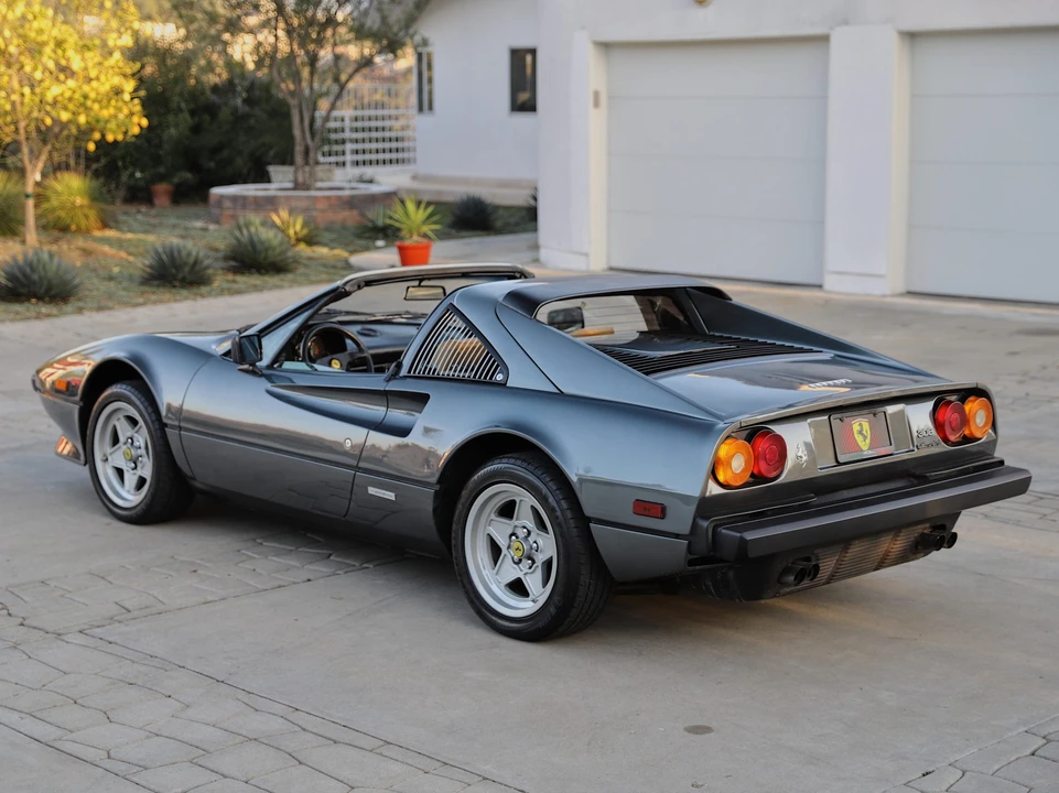 1985 Ferrari 308 GTS QV - Image 20 of 31