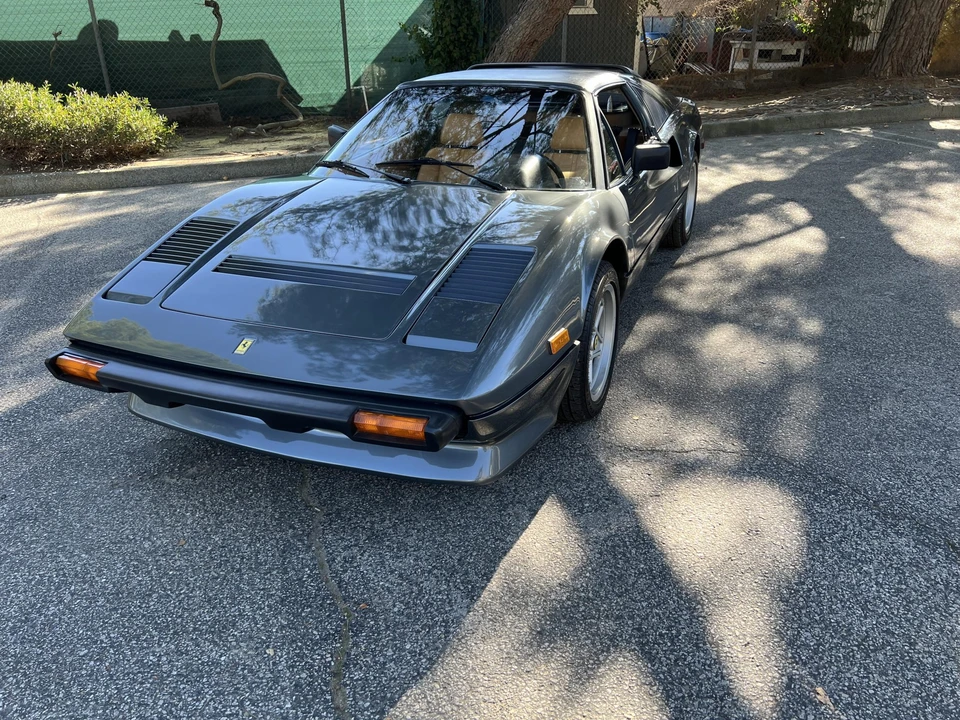 1985 Ferrari 308 GTS QV - Image 25 of 31