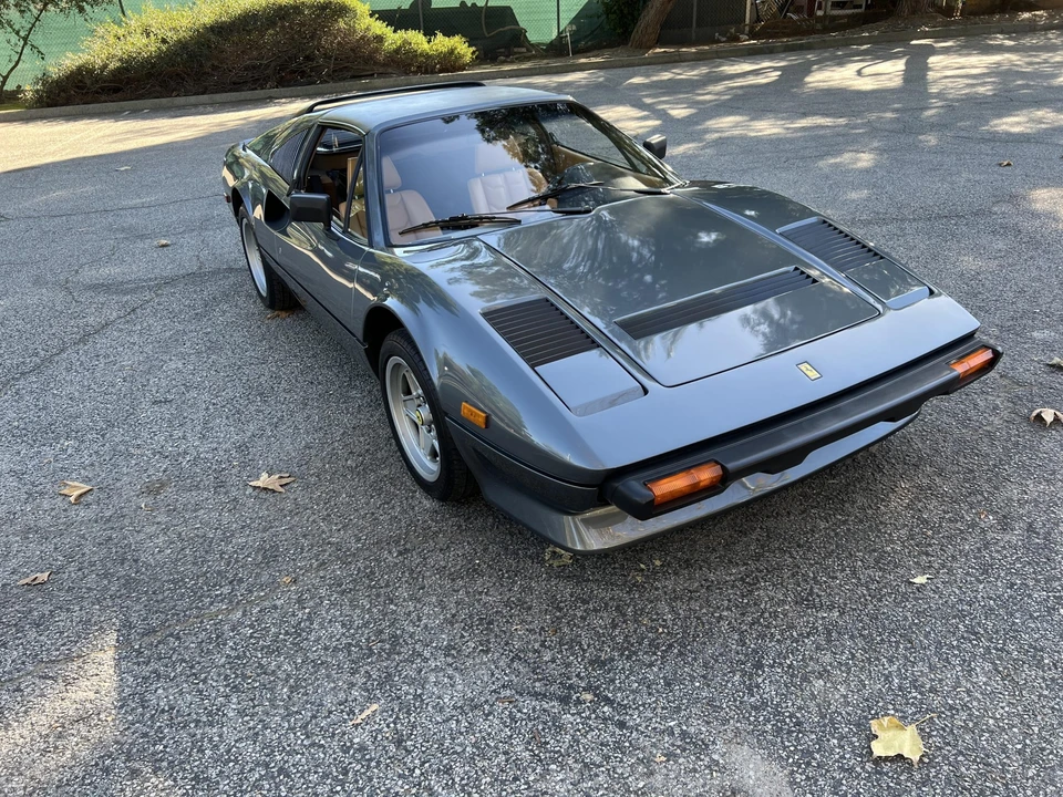 1985 Ferrari 308 GTS QV - Image 29 of 31