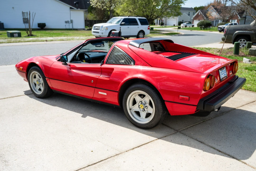 1985 Ferrari 308 GTS QV - Image 4 of 31