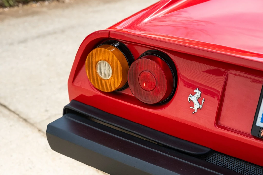 1985 Ferrari 308 GTS QV - Image 28 of 31