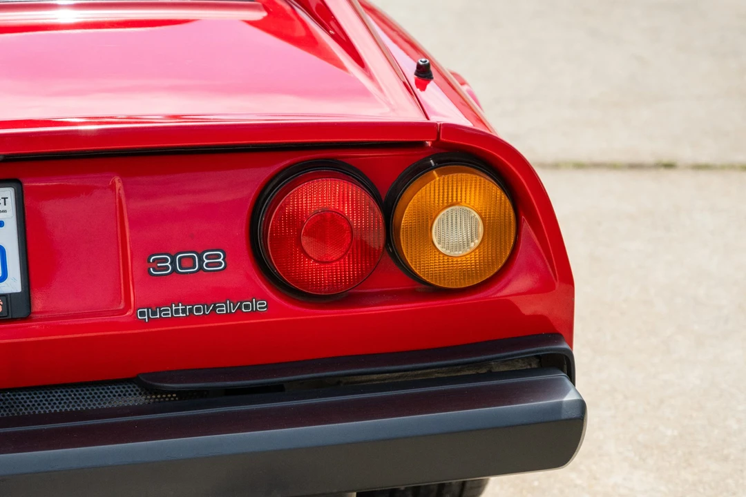 1985 Ferrari 308 GTS QV - Image 29 of 31
