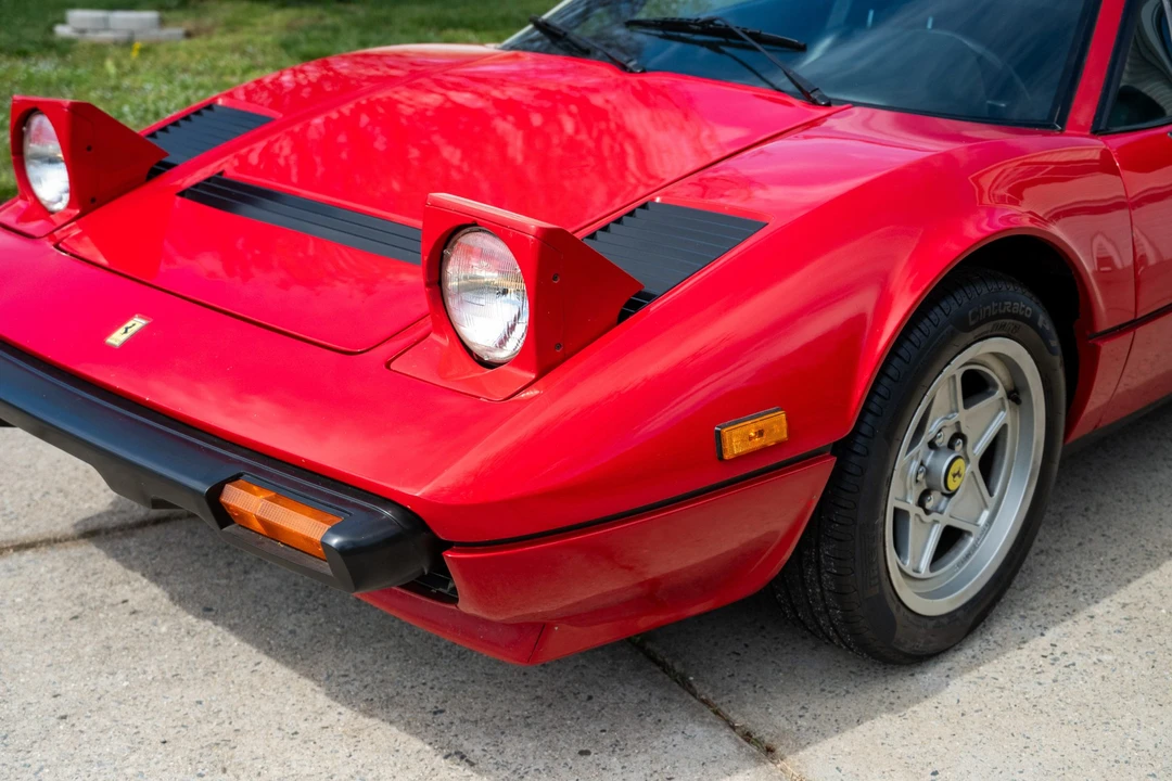 1985 Ferrari 308 GTS QV - Image 23 of 31