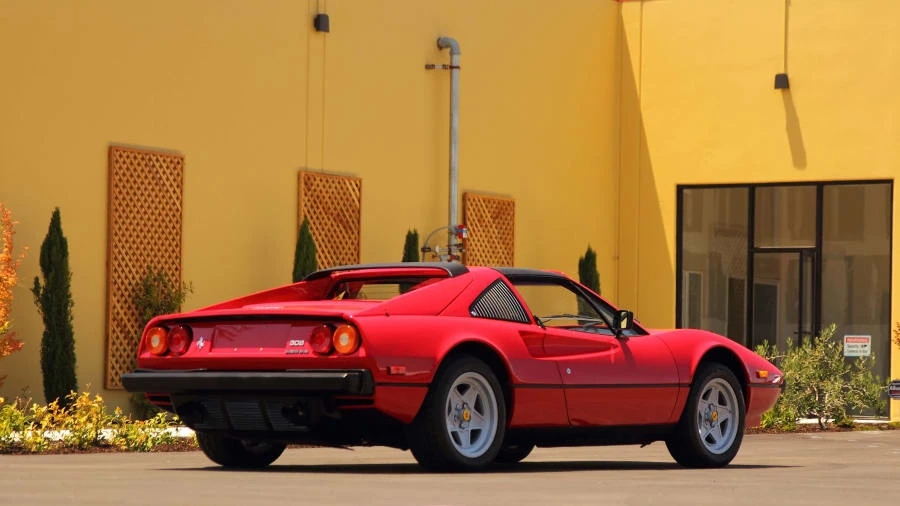 1985 Ferrari 308 GTS QV - Image 3 of 12