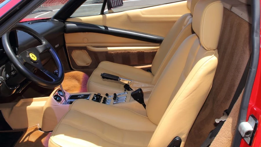 1985 Ferrari 308 GTS QV - Image 4 of 12