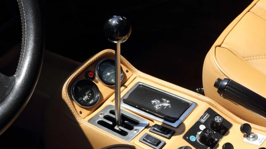 1985 Ferrari 308 GTS QV - Image 11 of 12