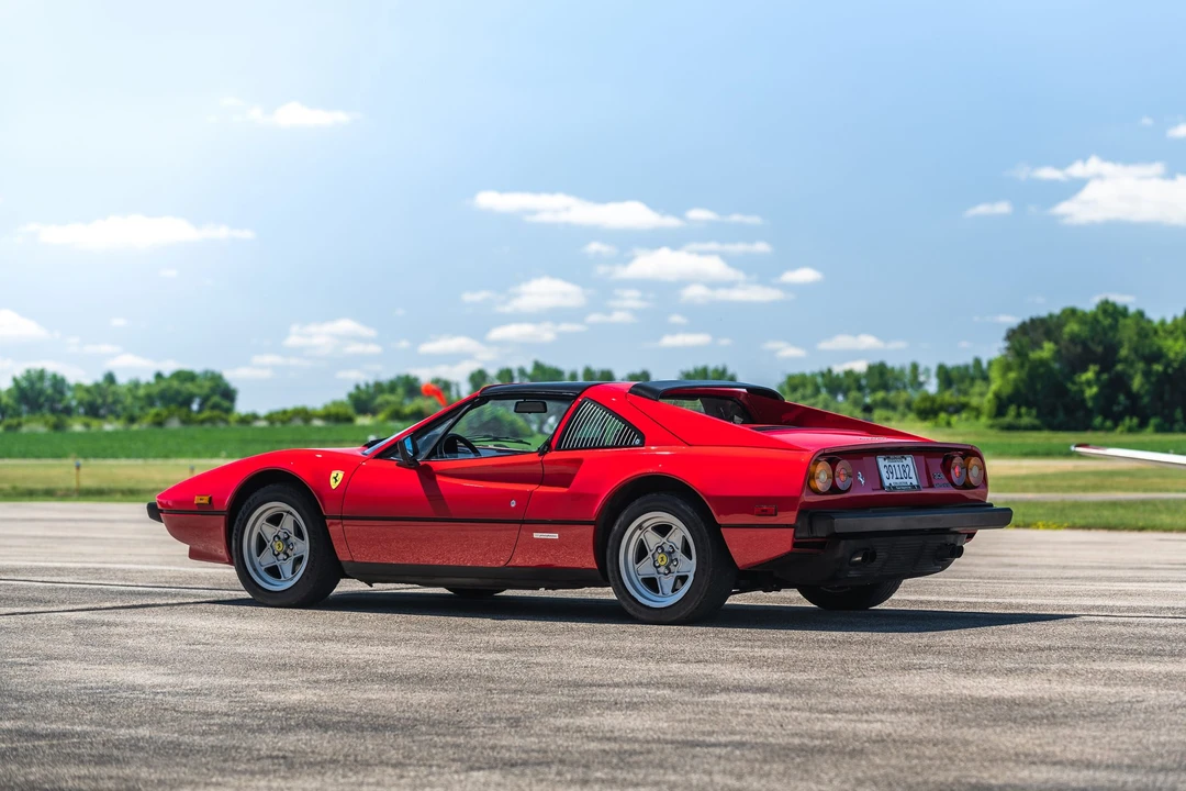 1985 Ferrari 308 GTS QV - Image 10 of 31