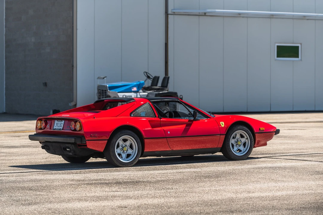 1985 Ferrari 308 GTS QV - Image 24 of 31
