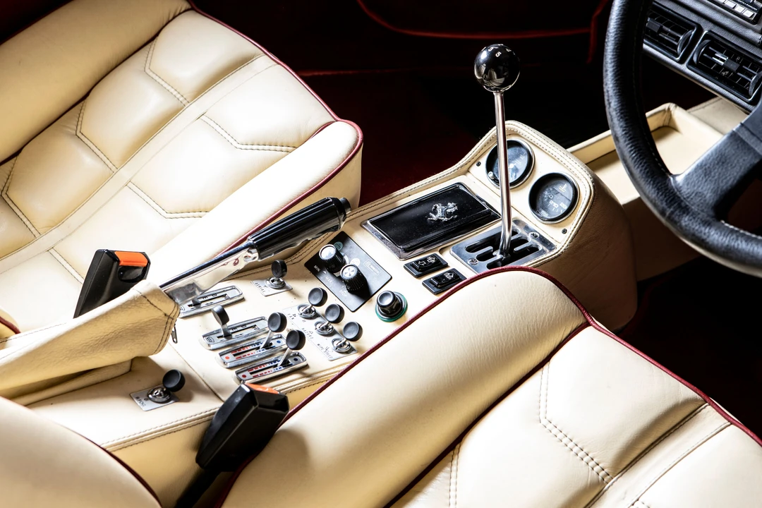 1985 Ferrari 308 GTS QV - Image 24 of 31