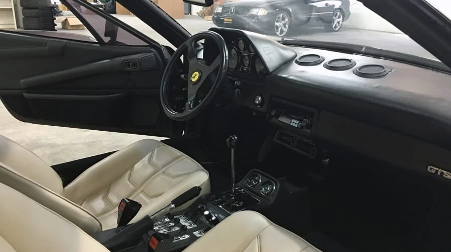 1985 Ferrari 308 GTS - Image 5 of 12