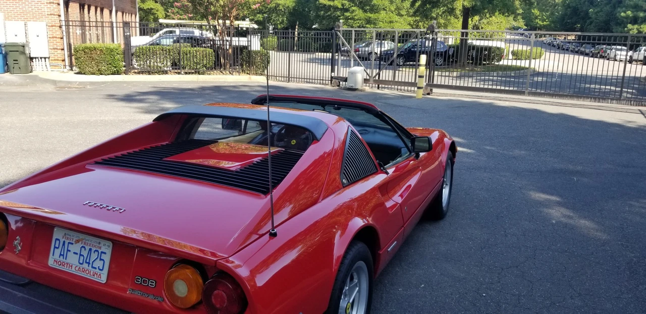 1985 Ferrari 308 GTS QV - Image 24 of 31