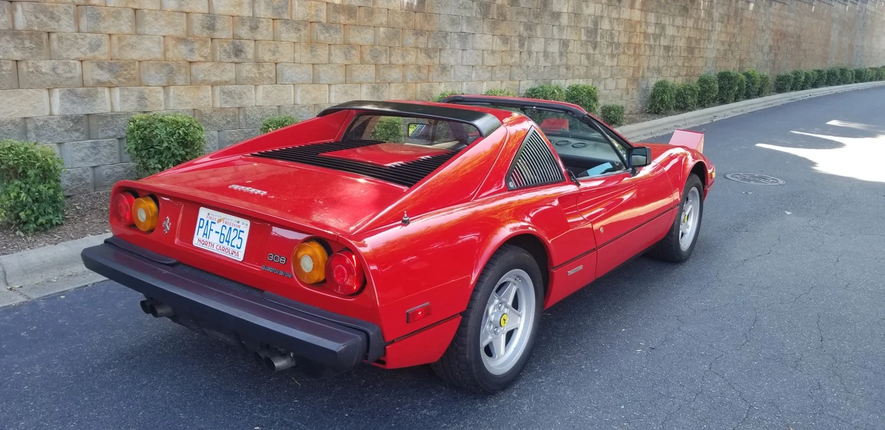 1985 Ferrari 308 GTS QV - Image 15 of 31