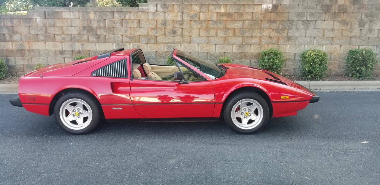 1985 Ferrari 308 GTS QV - Image 13 of 31