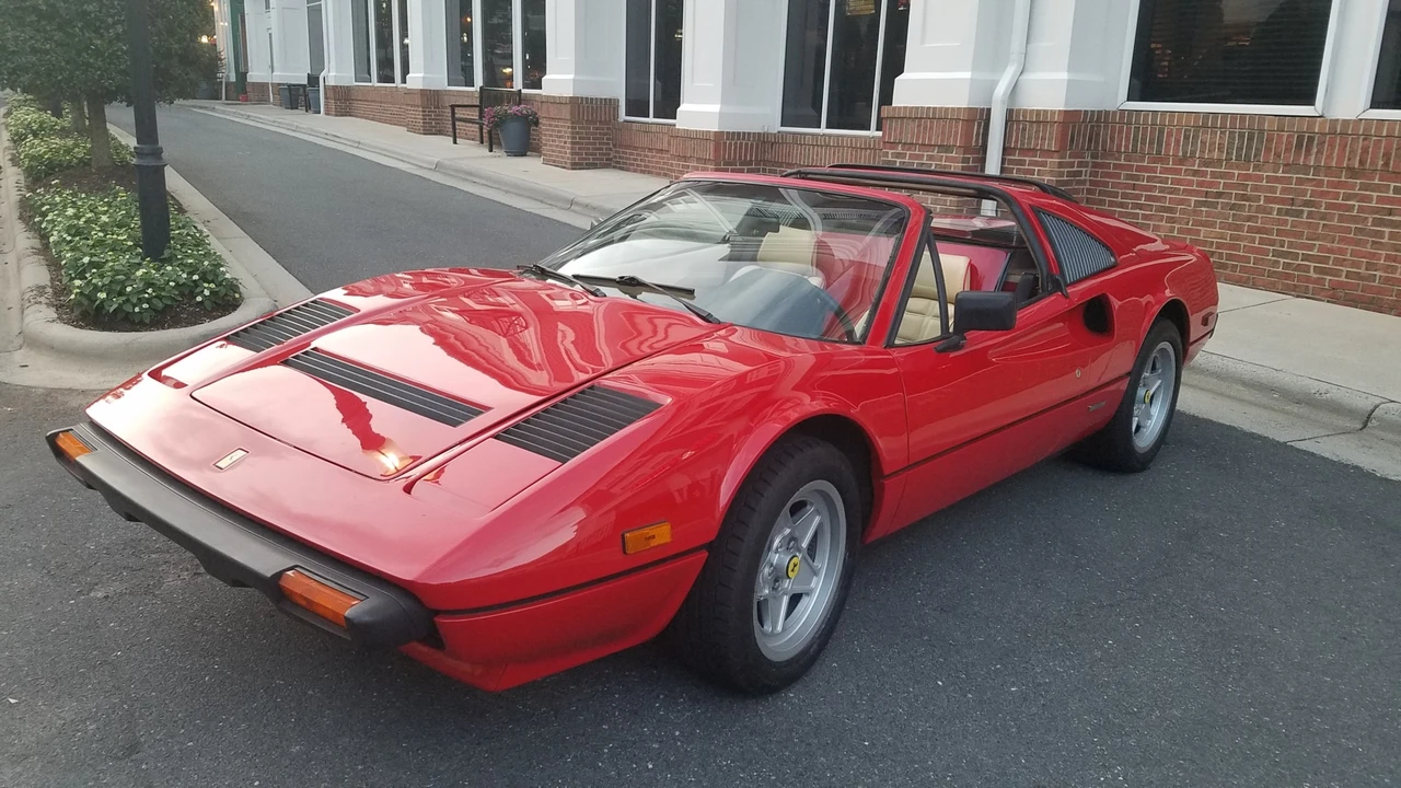 1985 Ferrari 308 GTS QV - Image 6 of 31